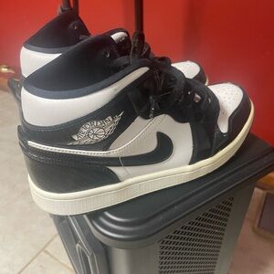 Nike air Jordan 1s
